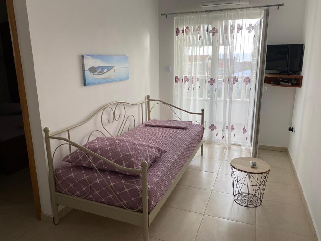 Apartmani Znaor Baška Voda Buitenkant foto