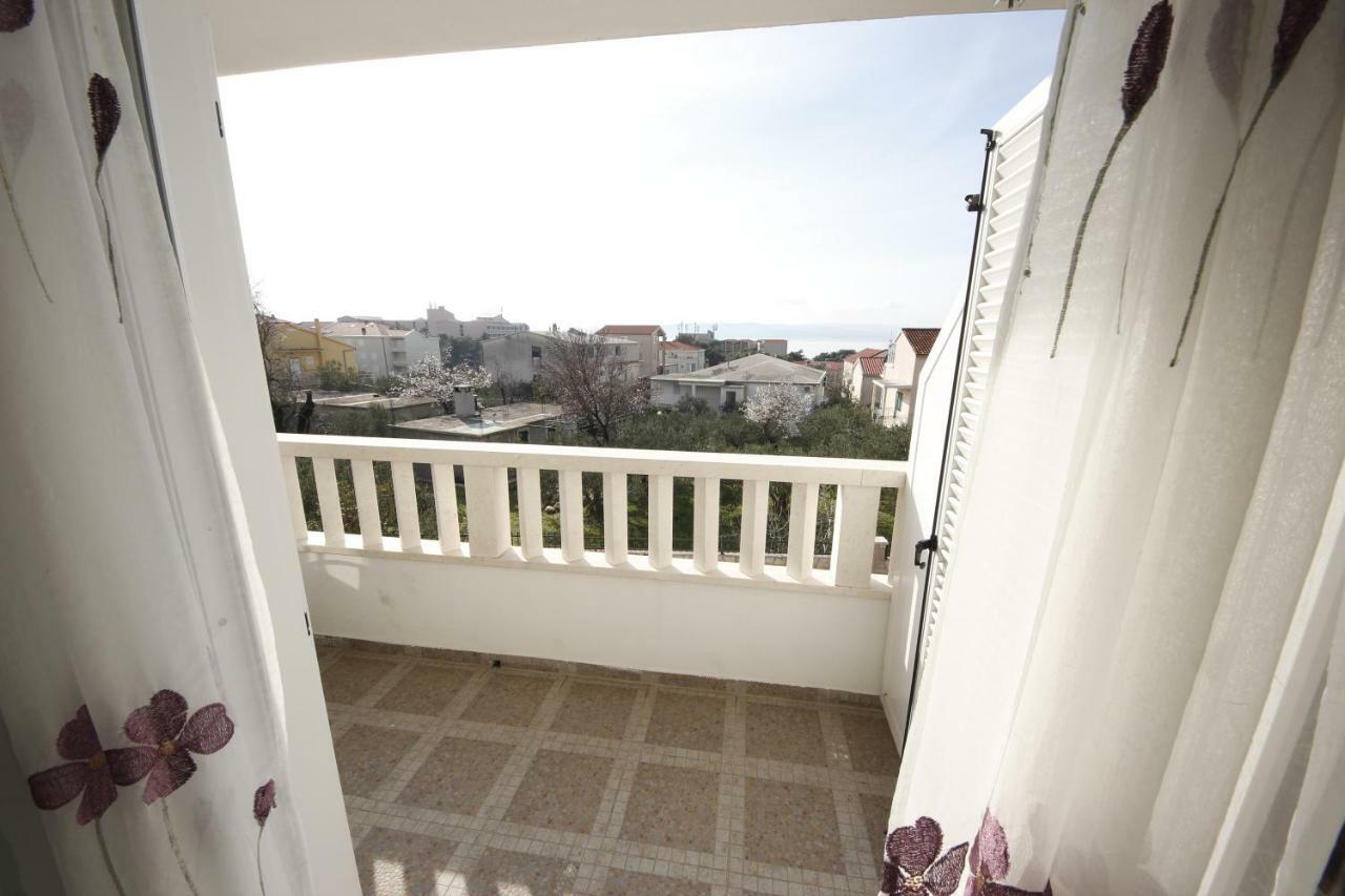 Apartmani Znaor Baška Voda Buitenkant foto